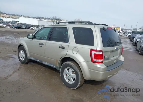 2010 Ford Escape Xlt from USA, damaged, VIN 1FMCU0D71AKA95355